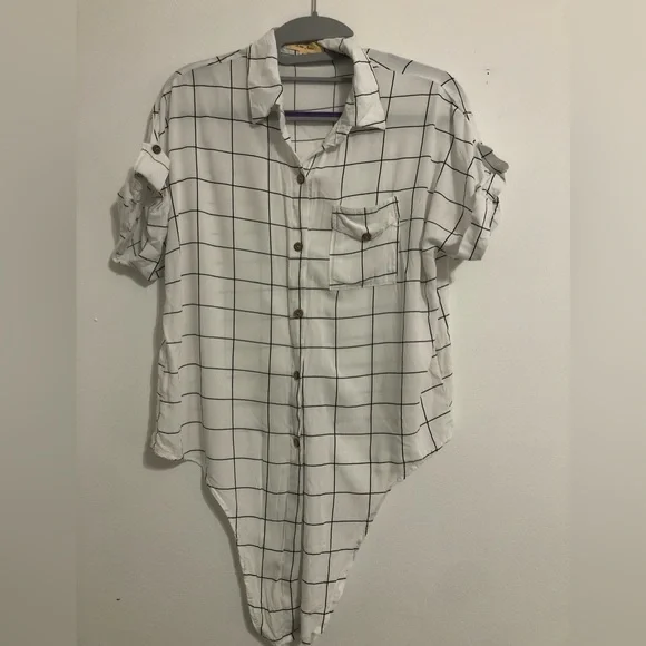 Grid Pattern Tie-Front Top - Picture 2 of 5